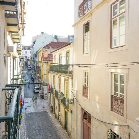 Sunny Bairro Alto & Chiado Apartment, By Timecooler Апартаменты Лиссабон