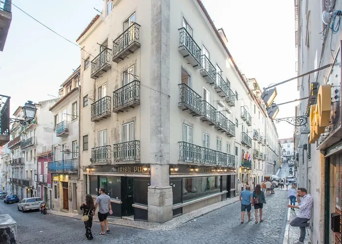 Sunny Bairro Alto & Chiado Apartment, By Timecooler Apartment *